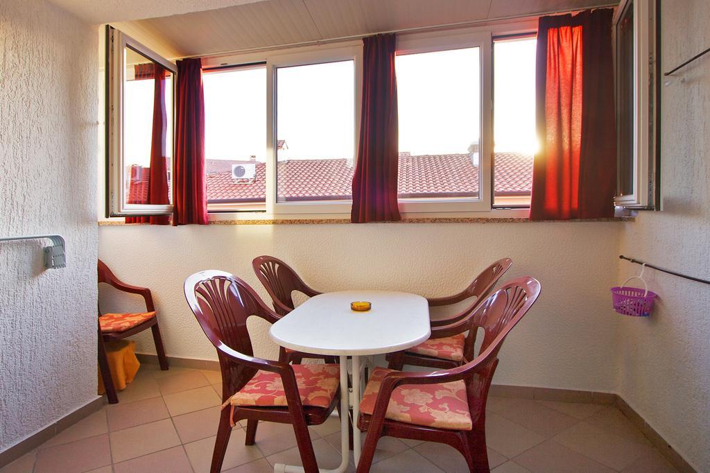 Apartment Ivka Пореч Екстериор снимка