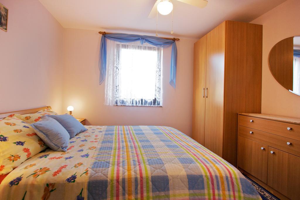 Apartment Ivka Пореч Екстериор снимка